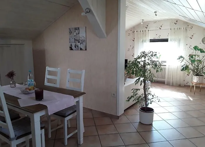 Am Zeitenweg * Windeck